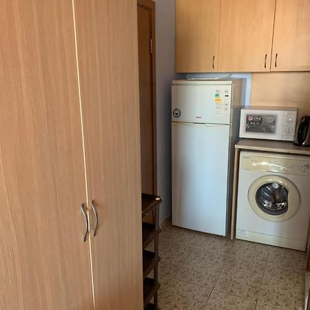 Уютные Апартаменты С Бассейном У Моря В Г. Солнечный Берег Slantschew brjag Exterior foto